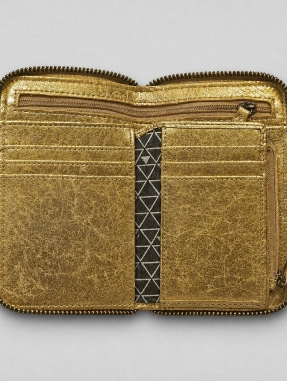 Botkier Metallic Gold Zip Wallet No Callouts EUC - Picture 3 of 4